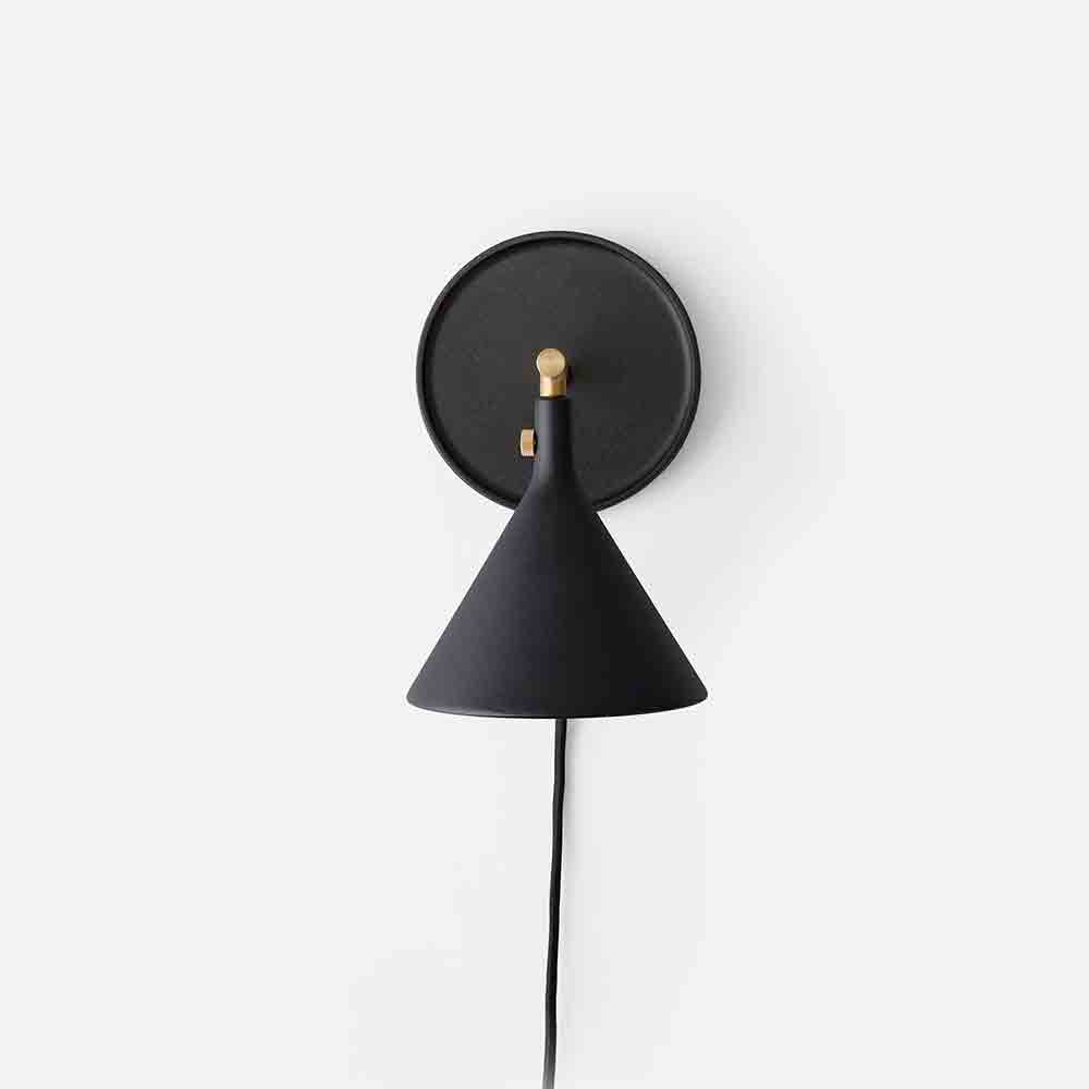 cast-sconce-lamp